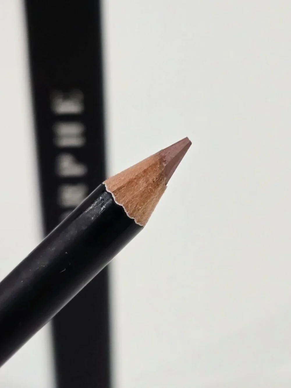 Morphe ✦ Jemma Color Pencil ✦ Nude Beige Creamy Long‑Wear Lip & Eye Liner 1.5g